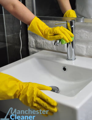 Office cleaning in Manchester Commercial cleaning services in Manchester